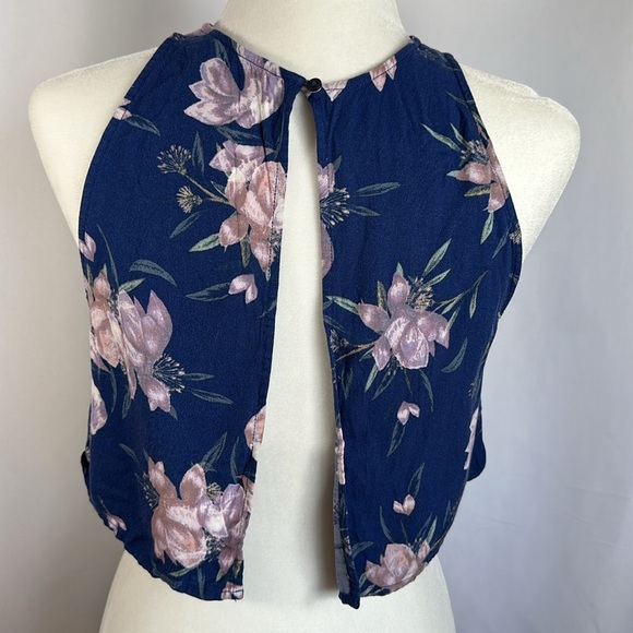 Talula Navy Blue & Pink Floral Cropped Tank Top Size Medium - Picture 4 of 10